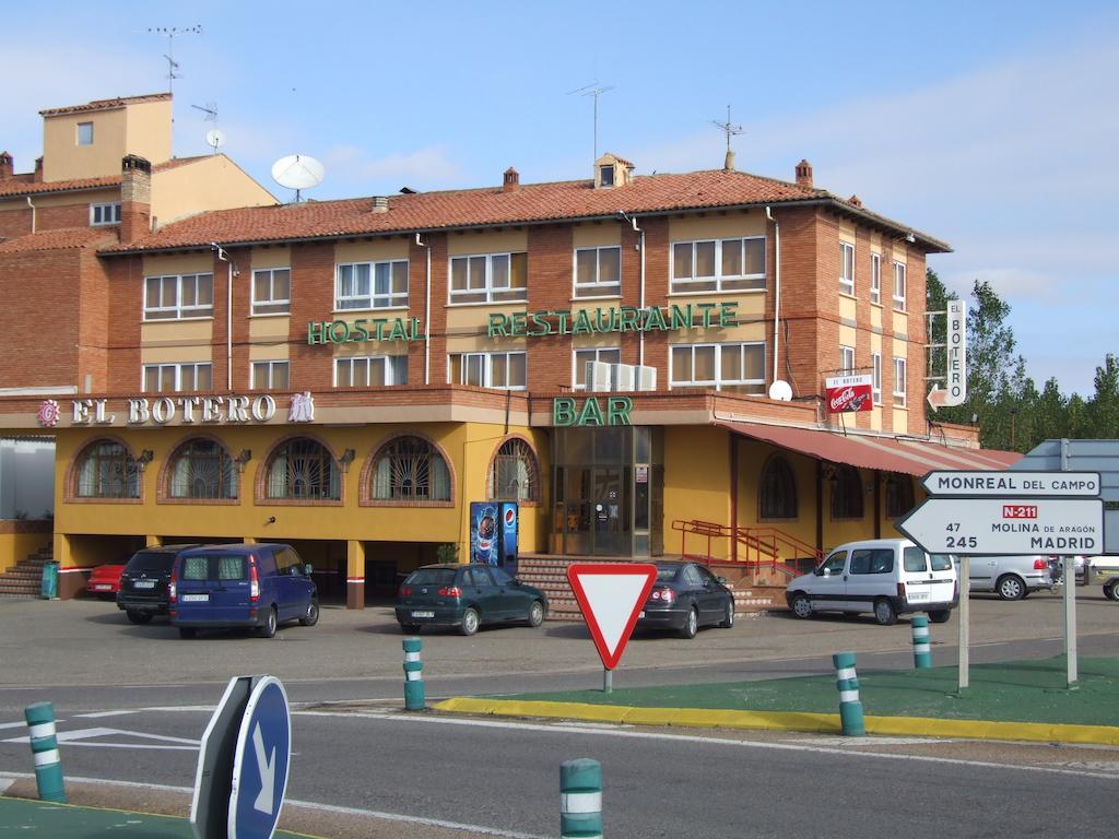 Hostal El Botero Monreal del Campo Esterno foto